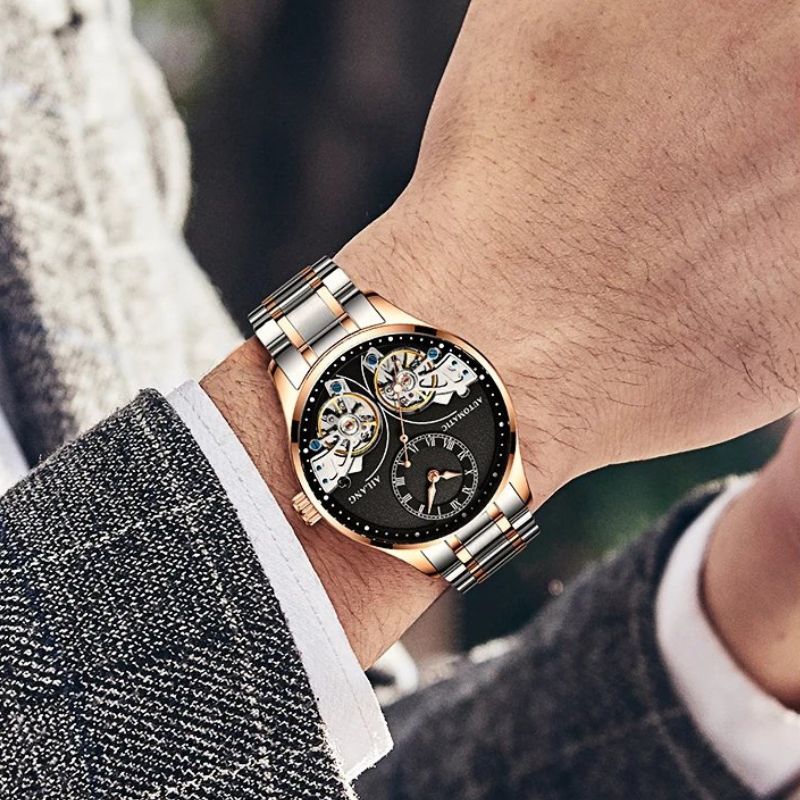 Mechaniczny Zegarek z Podwójnym Tourbillonem i Luminiscentnym Wykończeniem