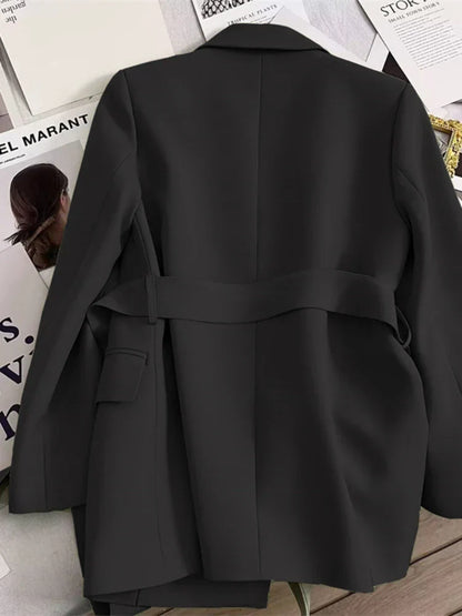 Elegancka Marynarka Damska Wiązana Na Pasek | Stylowa Kobiecość