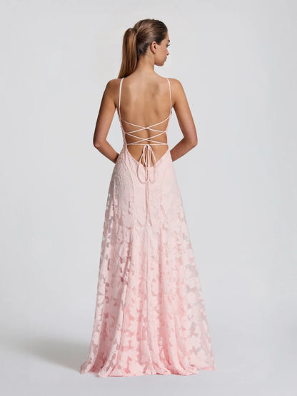 Elegancka sukienka maxi z koronką w kwiaty na ramiączkach